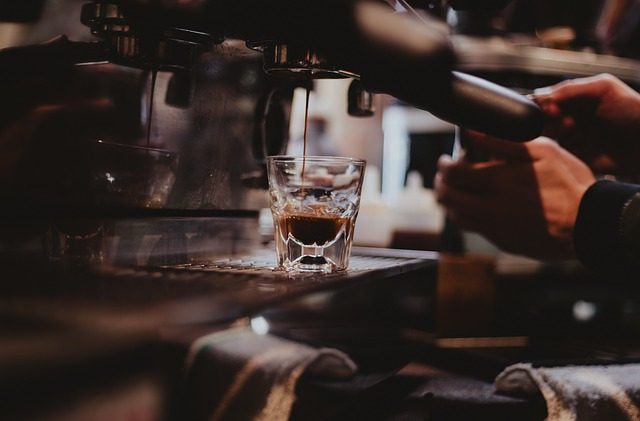 駅ナカ　カフェ