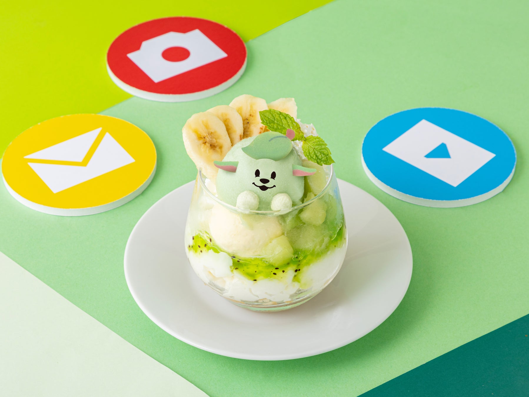 Ringo Jam Café 東京 ひょっこりメメルパフェ