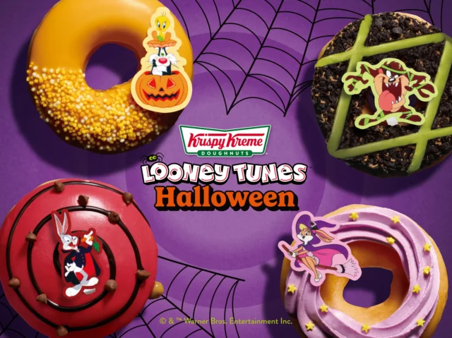 ルーニー・テューンズのキャラクターを飾ったクリスピー・クリームのハロウィン限定ドーナツ4種