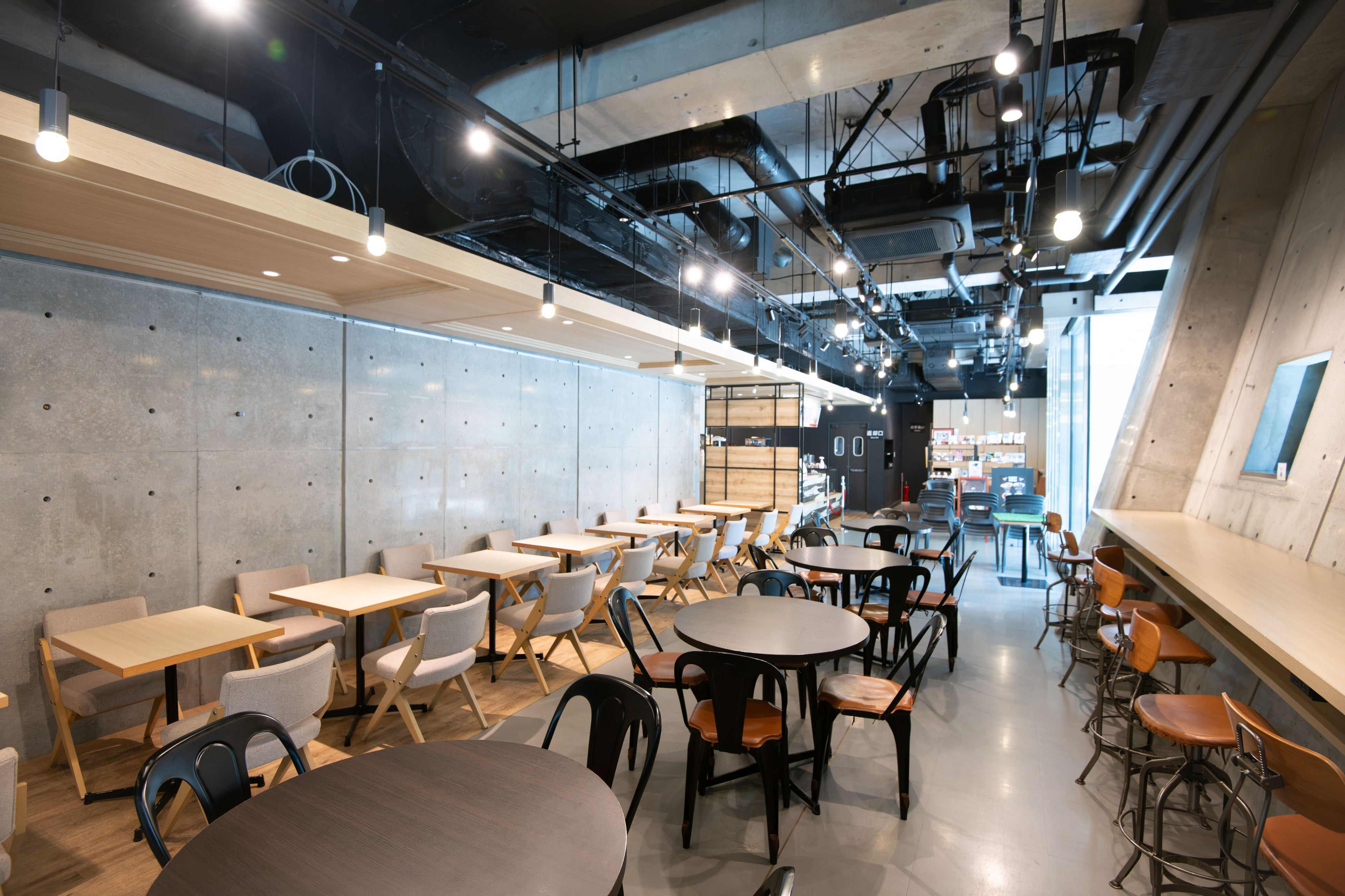 Cafe Lish店内