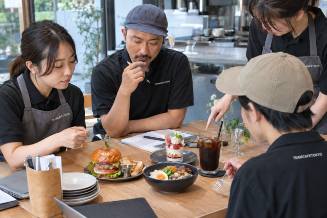 主食・軽食・デザート・ドリンクの試作比較