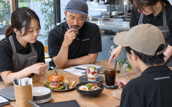主食・軽食・デザート・ドリンクの試作比較